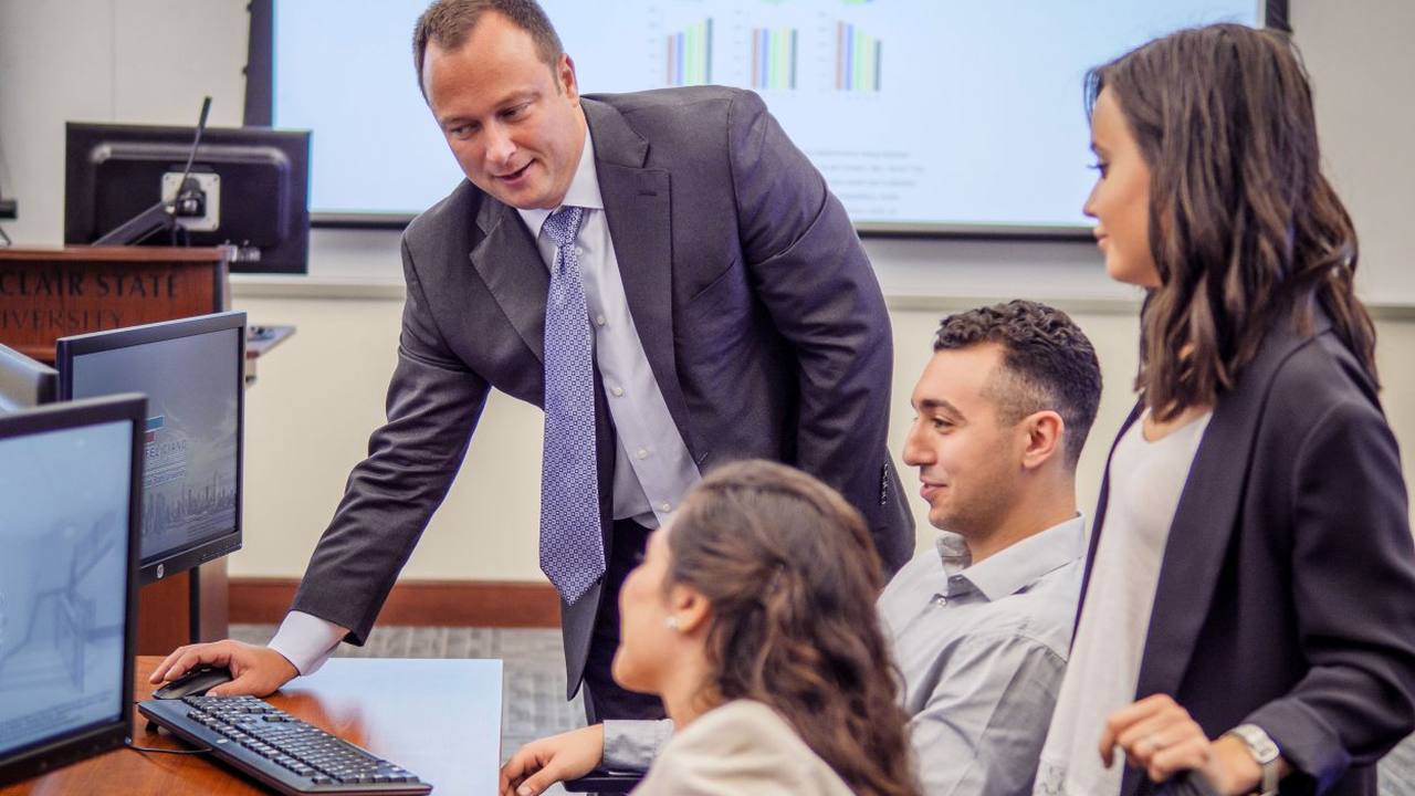 B2B demand generation on LinkedIn works best when targeting logic and pipeline stages are tightly connected.